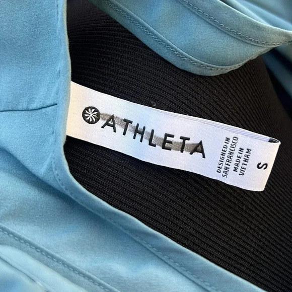 Athlete Presidio Traveler Maxi Dress - Picture 9 of 14